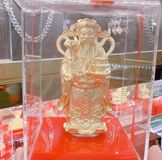 Tượng 1